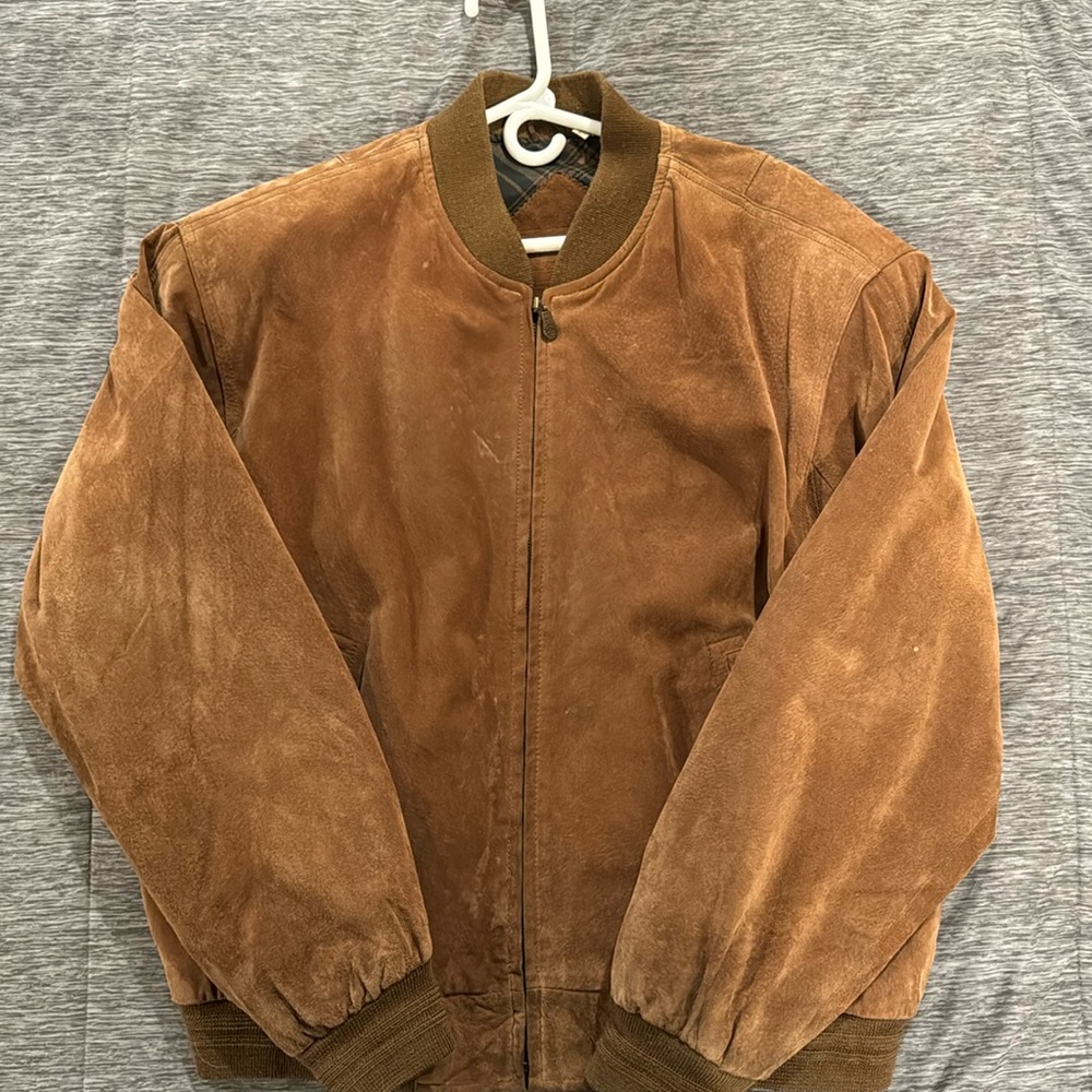 Leather vintage bomber  jacket, great shape, size large.